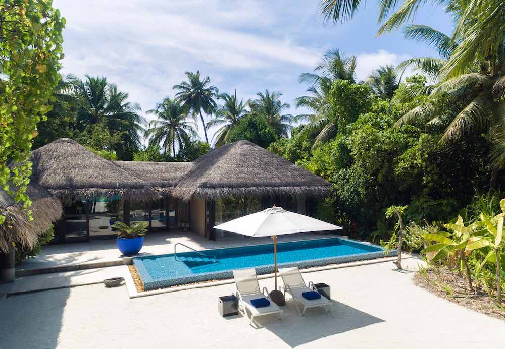 Deluxe Beach Pool Villa at Velaa Private Island thumbnail 6